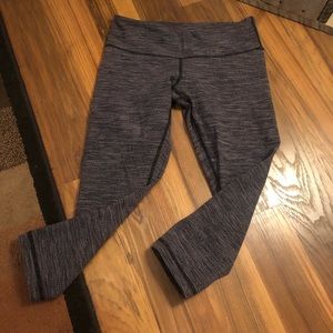 Lululemon cropped leggings